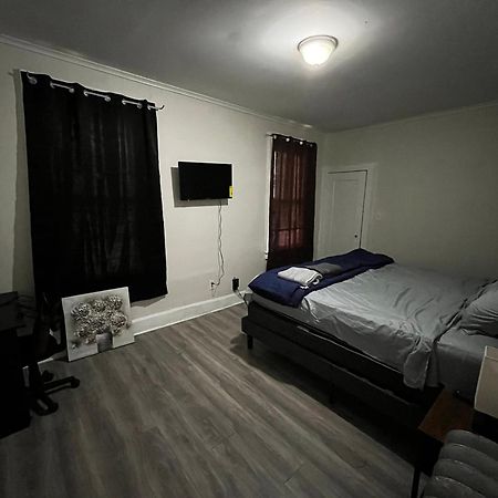 Spacious Cozy Private Room Newark Exteriör bild