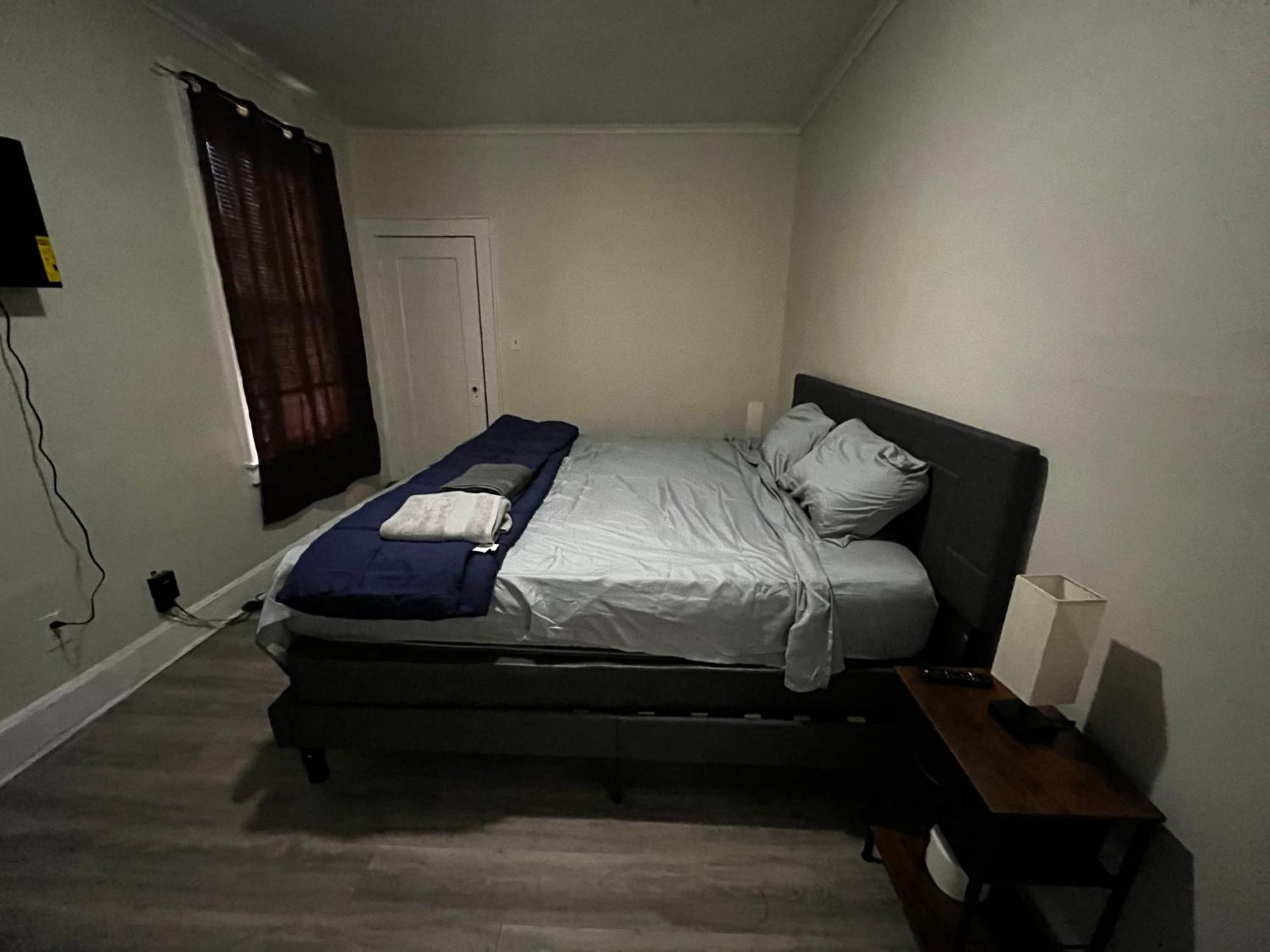 Spacious Cozy Private Room Newark Exteriör bild